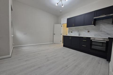 2 bedroom apartment to rent, Chapter Road, London, NW2
