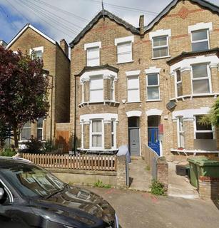 3 bedroom maisonette to rent, Byne Road, London, SE26