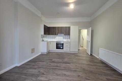 3 bedroom maisonette to rent, Byne Road, London, SE26