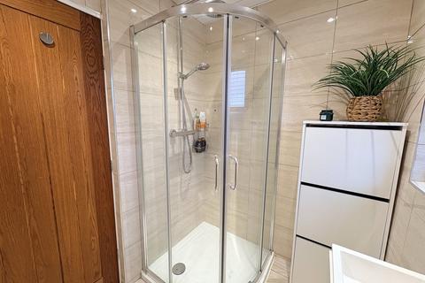 2 bedroom semi-detached house for sale, Cheviot Close, Bolton, BL1