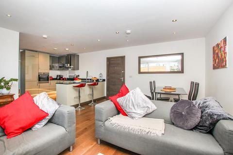 3 bedroom apartment for sale, Kitson House East Station Road, Peterborough PE2