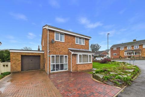 3 bedroom detached house for sale, Bracken Drive, Lydney GL15