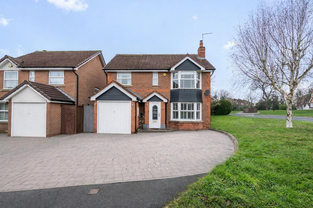 2 Austcliff Drive 4 (2).jpg