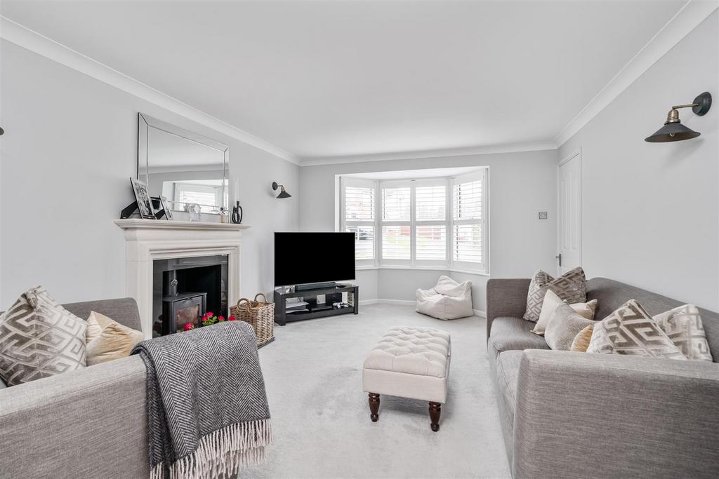2 Austcliff Drive 7.jpg