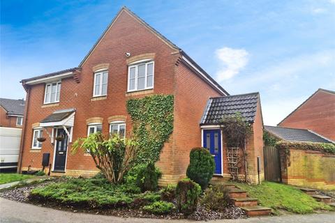 3 bedroom semi-detached house for sale, Esprit Close, Wymondham, Norfolk, NR18