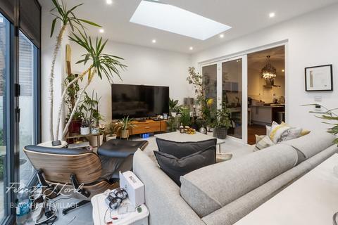 undefined, Woolacombe Road, London