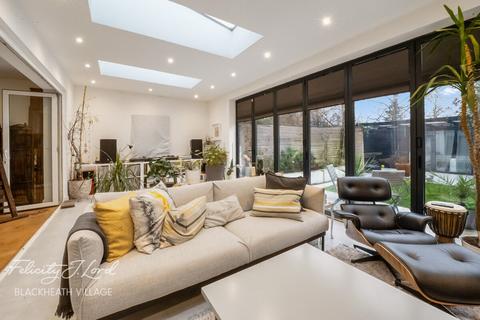 undefined, Woolacombe Road, London
