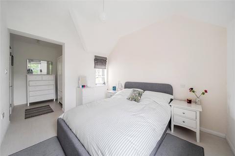 undefined, Pemberton Road, East Molesey, KT8