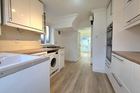 3 bedroom semi-detached house for sale, Lower Gravel Road, Bromley, BR2