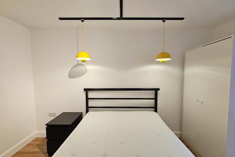 1 bedroom flat to rent, Offord Road, Islington, N1