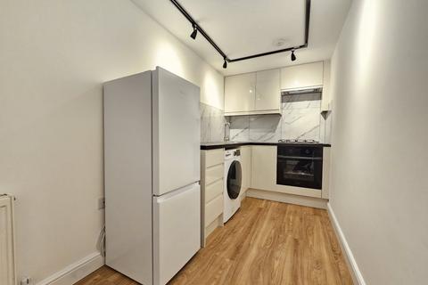 1 bedroom flat to rent, Offord Road, Islington, N1
