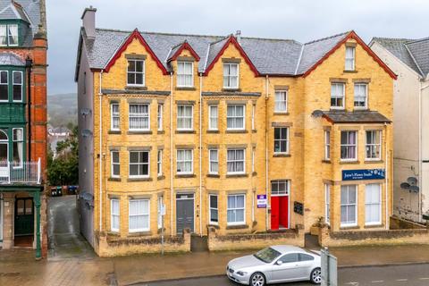 undefined, High Street, Llandrindod Wells, LD1