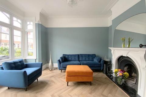 3 bedroom terraced house for sale, St. Augustine Avenue, Grimsby