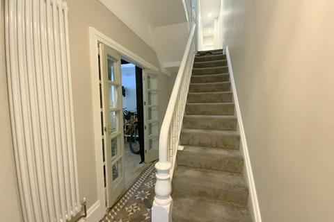 3 bedroom terraced house for sale, St. Augustine Avenue, Grimsby