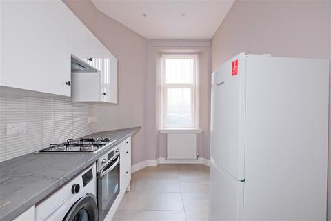 undefined, 18 Kemp Street, Ground Left - Flat 2, Hamilton
