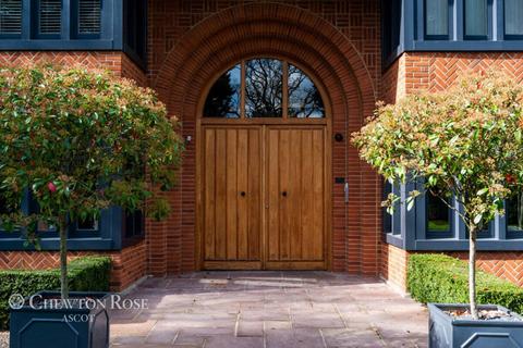 undefined, Windsor Road, Ascot