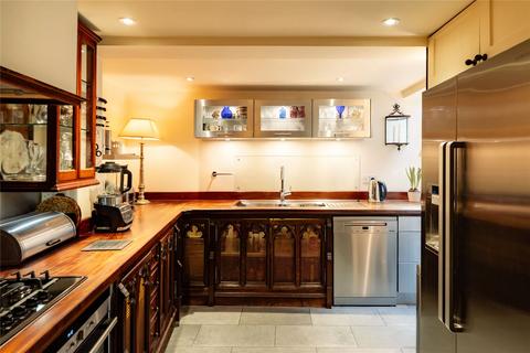 3 bedroom terraced house for sale, Holland Street, Kensington, London, W8