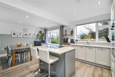 3 bedroom detached house for sale, Shannon Close, Ilkley, West Yorkshire, LS29