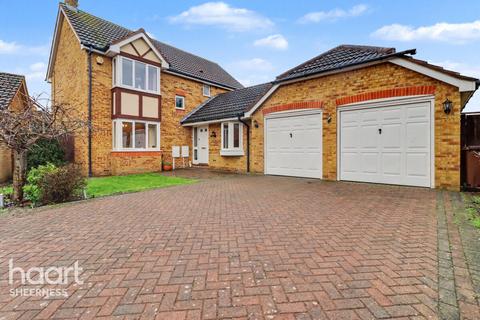 4 bedroom detached house for sale, Recreation Way, Sittingbourne
