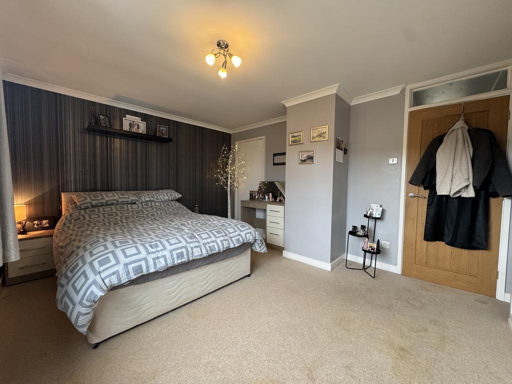 Double Bedroom 1