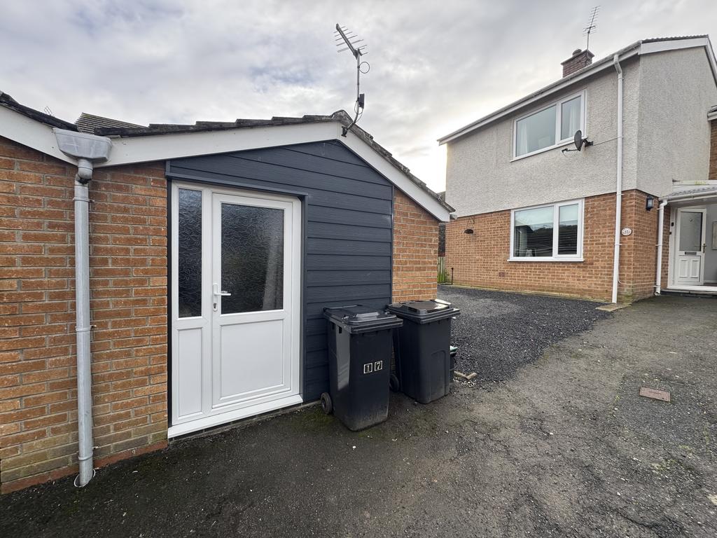 Single Garage/ Annexe