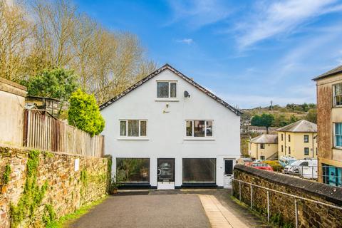 4 bedroom apartment for sale, 85 Fore Street, Bodmin, PL31 2JB
