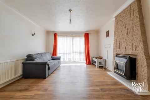 undefined, Dovecote Close, Peterborough PE1
