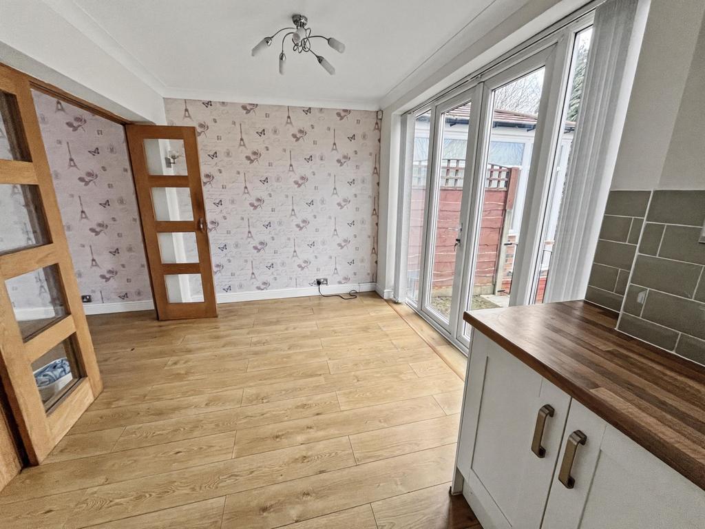 Dining Kitchen