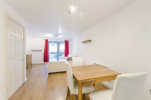 1 bedroom flat to rent, Uxbridge Road, Hanwell, London, W7