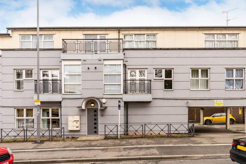 2 bedroom flat to rent, Kingston Hill, Kingston, Kingston upon Thames, KT2