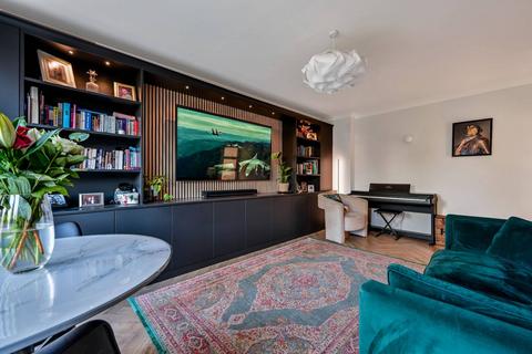 undefined, Berkeley Court, Guildford, GU1
