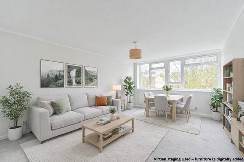 Chatham Road, Between the Commons, London, SW11