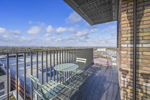 1 bedroom flat for sale, Tiller House, E6, Royal Docks, LONDON, E6