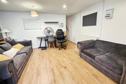 1 bedroom terraced house to rent, Rochester Street, Kent ME4