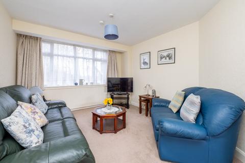 3 bedroom semi-detached house for sale, London Road, Wallington SM6