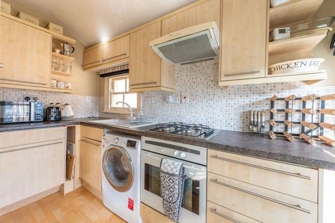 1 bedroom flat to rent, Monmouth Road, Westbourne Grove, London, W2