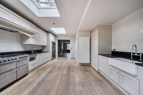 3 bedroom terraced house to rent, Ordnance Hill, St John's Wood, London, NW8