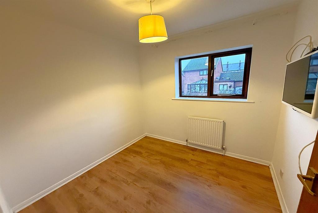 Bedroom 2.jpg