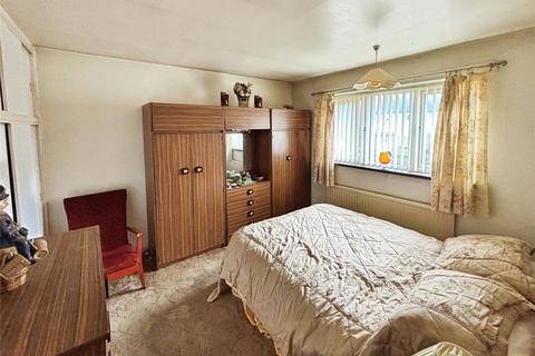 3 bedroom semi-detached house for sale, Micklebring Grove, Doncaster DN12