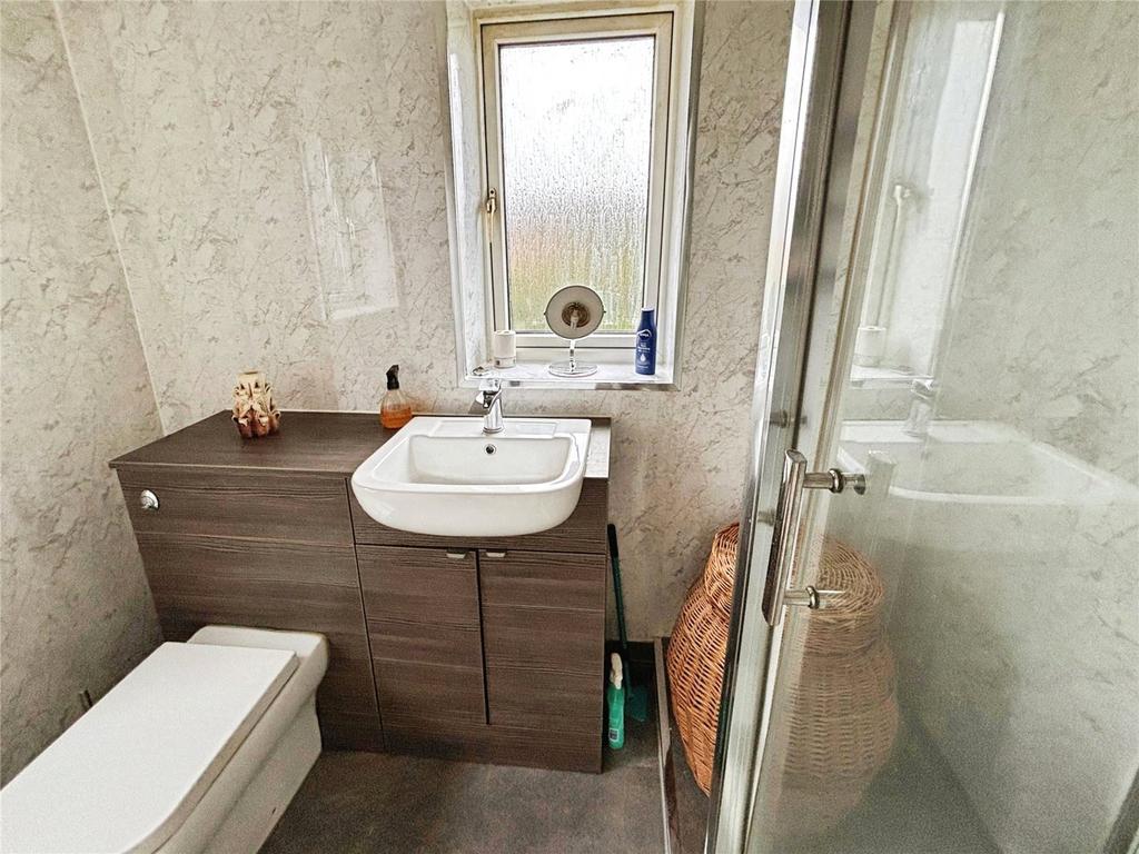 Shower Room/Wc