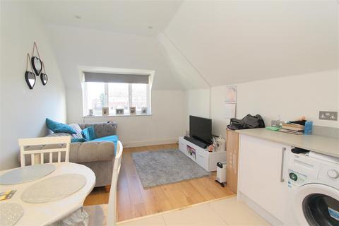 2 bedroom apartment for sale, Albion Road, Sutton SM2