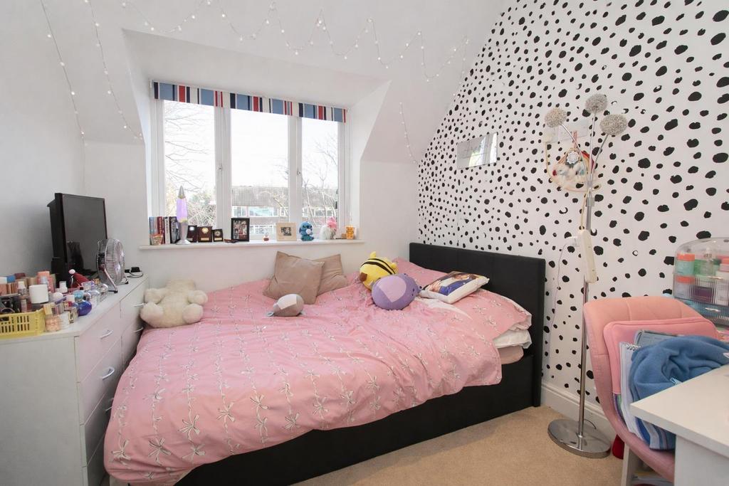 Bed 2.JPG