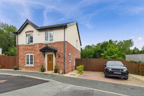 4 bedroom detached house for sale, Maes Y Dderwen, Llanfyllin