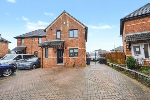 3 bedroom semi-detached house for sale, Lingwell Court, Middleton, Leeds