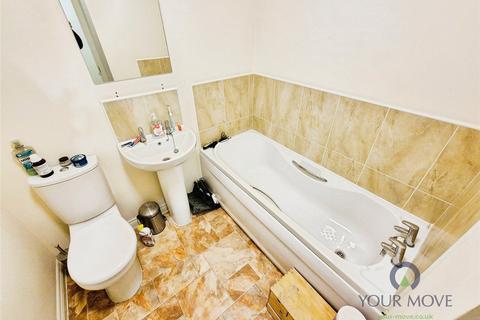 3 bedroom terraced house for sale, Scot Hay Road, Newcastle ST5