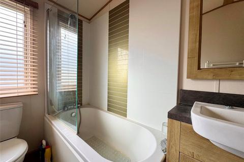 2 bedroom park home for sale, Naish Common, Hoburne Naish, New Milton, Hampshire, BH25
