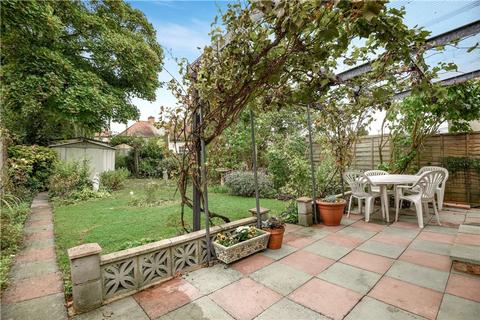 undefined, The Fairway, Ruislip, HA4