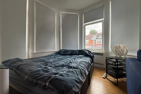 undefined, Ulleswater Road, London, N14