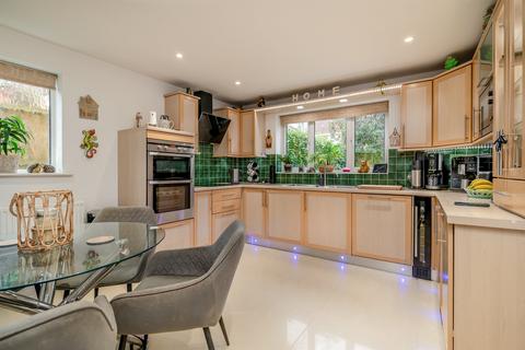 4 bedroom detached house for sale, Priory Gardens, Langstone, Newport