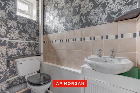 undefined, Kilpeck Close, Winyates East, Redditch, B98